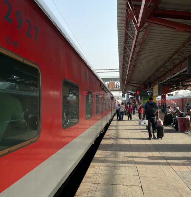 How to Travel India by Train: Booking, Classes & Tips